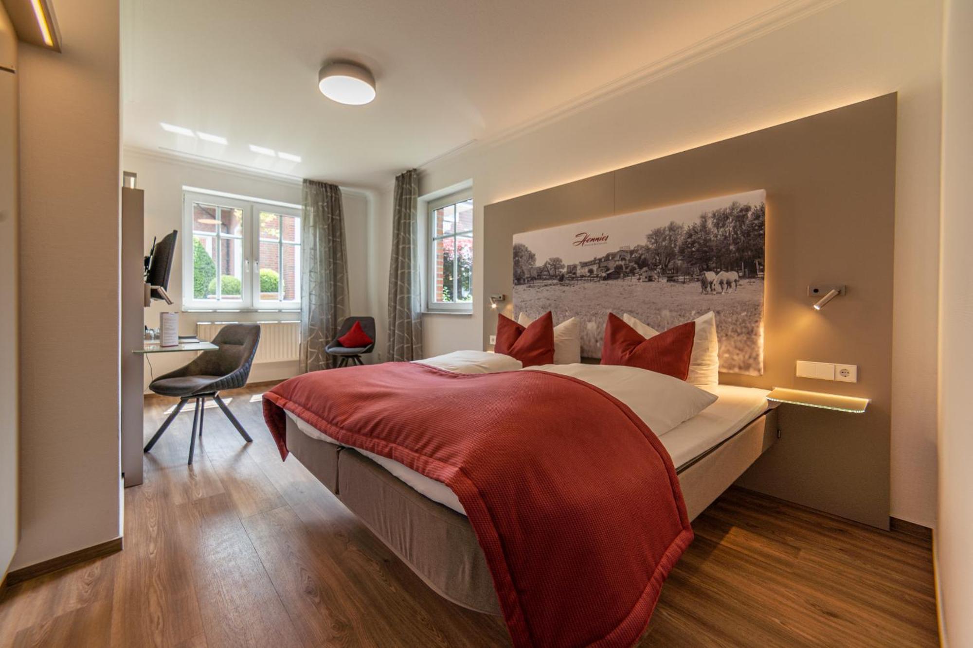 Hotel Hennies Isernhagen Dış mekan fotoğraf